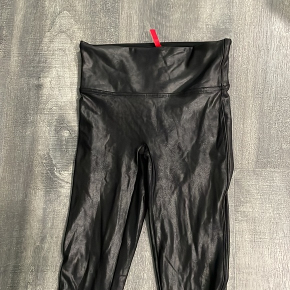SPANX Faux Leather Black Leggings - Picture 4 of 6